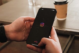Shopping Goes Social: How E-Commerce Fuels Instagram News Features