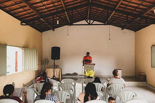 Igrejas precisam de paciência.