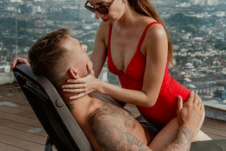 This Is Where Your Woman Wants to Be Touched, LOL