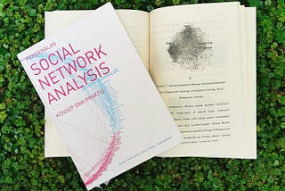 Buku Pengenalan Social Network Analysis (SNA)