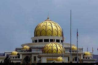 Constitutional Monarchy in Malaysia and the Extent of the Agong’s Discretion under the Constitution