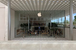 Digital to Physical — How Apple Stores Became a Shrine to the Brand