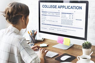 Your True Guide for Online Application for Colleges in 2021