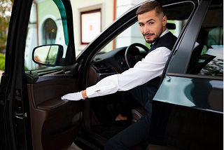uffeurWhat Are the Duties of a Personal Chauffeur?