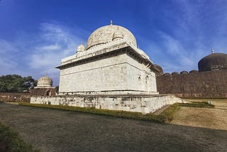 The one before the Taj Mahal