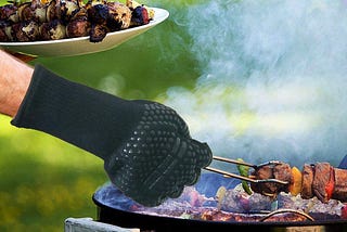 How To Choose An Pair Of Extreme Heat Resistant BBQ Grill Gloves You Really Need