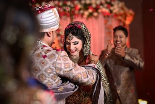 Beautiful and Less Attractive Hindu Wedding Traditions