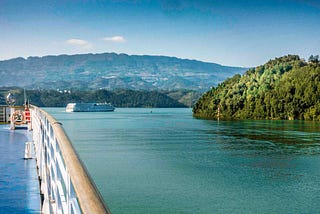 Yangtze River Cruise in the Three Gorges