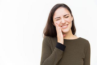 Czym jest pionowe złamanie korzenia zęba — leczenie dentystyczne
