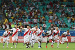 Copa América: Perú en semifinales por su tenacidad y virilidad.