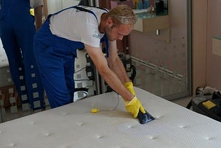 Affordable bed mattress cleaning services near me