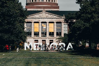 Living with social anxiety on a college campus.