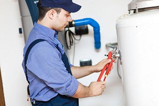 Tanked or Tankless? Exploring the Pros and Cons of Different Water Heaters