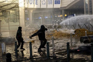European Challenge: Pursuing Universal Values Through the Empty Middle