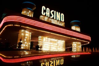Experience the Thrill of Mobile Casinos in Malaysia: Top Sites and Games to Play