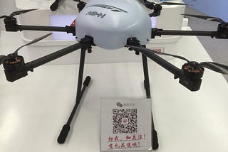 Shopping in 华强北 #huaqiangbei 深圳 #shenzhen for #drone parts.