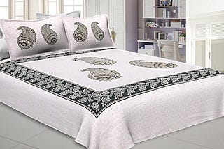Comfy materials to lighter designs- How summer bed sheets are chosen