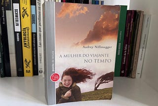 Para leer: “La mujer del viajero en el tiempo” 📚