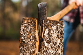 Splitting Time Between Substack and Medium—The Major Pros and Cons of Each Platform