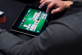 Membuka Akun Poker Online