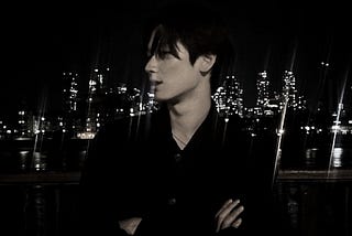 Kau yang Jauh, Aku yang Semakin Hilang