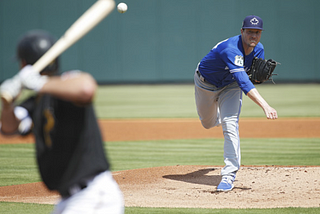 Blue Jays call up RHP Lucas Harrell