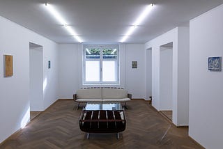 MAI 36 畫廊展覽｜波比·瓊斯（Poppy Jone）個展「Interiors（室內）」