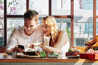Use Cases for Chatbots in Restaurant Apps