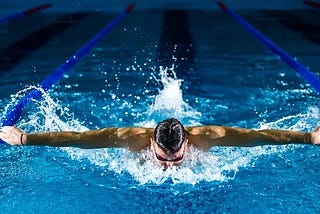 Here’s What Differentiates High Achievers from Average Performers
