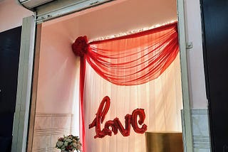 Three love poems from one who’s neither a lover nor a poet