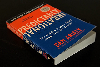 《經濟學人》訂閱案例分析-選擇的相對論｜誰說人是理性的（Predictably Irrational，Dan Ariely）
