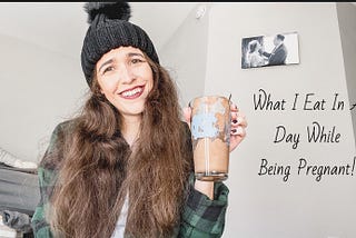 VLOG // What I Eat In A Day Being Pregnant // Makeup I’m Loving, Healthy Snacks, Small Meals