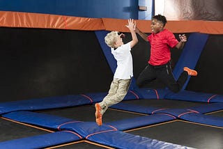 Have Non-stop Fun and Gravity-defying Experience at Sky Zone Trampoline Park