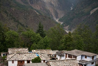 One Day In The Life Of A shawl Weaver, (Uttarakhand, India)