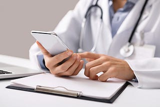 2023: IT services are helping the healthcare develop mobile apps