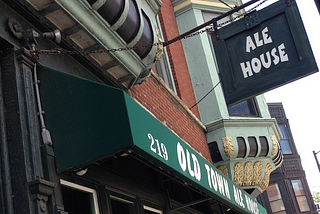 Old Town Ale House is Chicago’s Best Dive Bar-