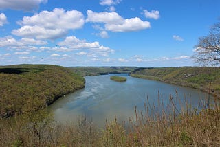 Meditation at the Pinnacle Overlook