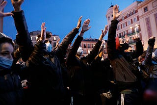 Protestas, juventud y precariedad: ¿hacia la desafección democrática?