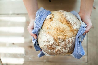 Loaf Wins: Can’t-Get-Enough Crispy Sourdough Bread with Sauce Platter