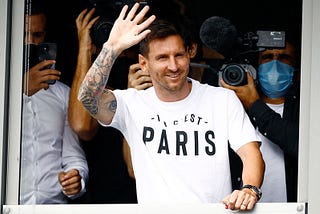 Messi in a PSG shirt.