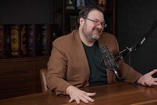 14 things Brandon Sanderson can teach us about writing