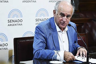 La fiscalía pidió la absolución de Oscar Parrilli en una causa iniciada por Bonadio.