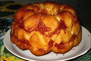 Spanish bread with cheese and garlic