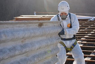 Asbestos Removal Service Provider: Taking a Look at Its 5 Biggest Advantages