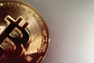 How A Balanced Perspective On Reality Leads To More Efficient And Serene Crypto Trading