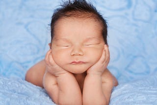 When is the best age to photograph newborn baby?