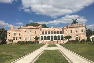 Ron DeSantis’ Mojo Dojo Casa College in Sarasota