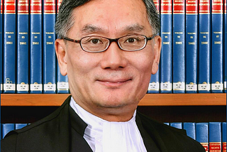 郭榮鏗應該贊成張舉能繼任終審法院首席法官嗎？