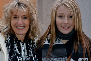 Photo of Jeanette Arsenault and her daughter, Kait Shannon