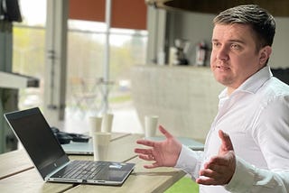 🤦‍♂️8 Mistakes I Made as a CEO: Lessons Learned the Hard Way